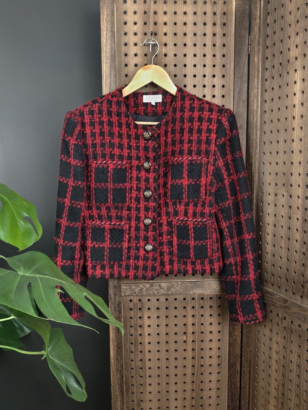 Vintage Ann Taylor Studio Red & Black Tweed Plaid Cropped Jacket Blazer